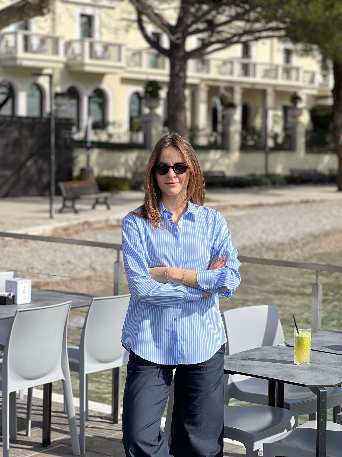 Camicia over a righe