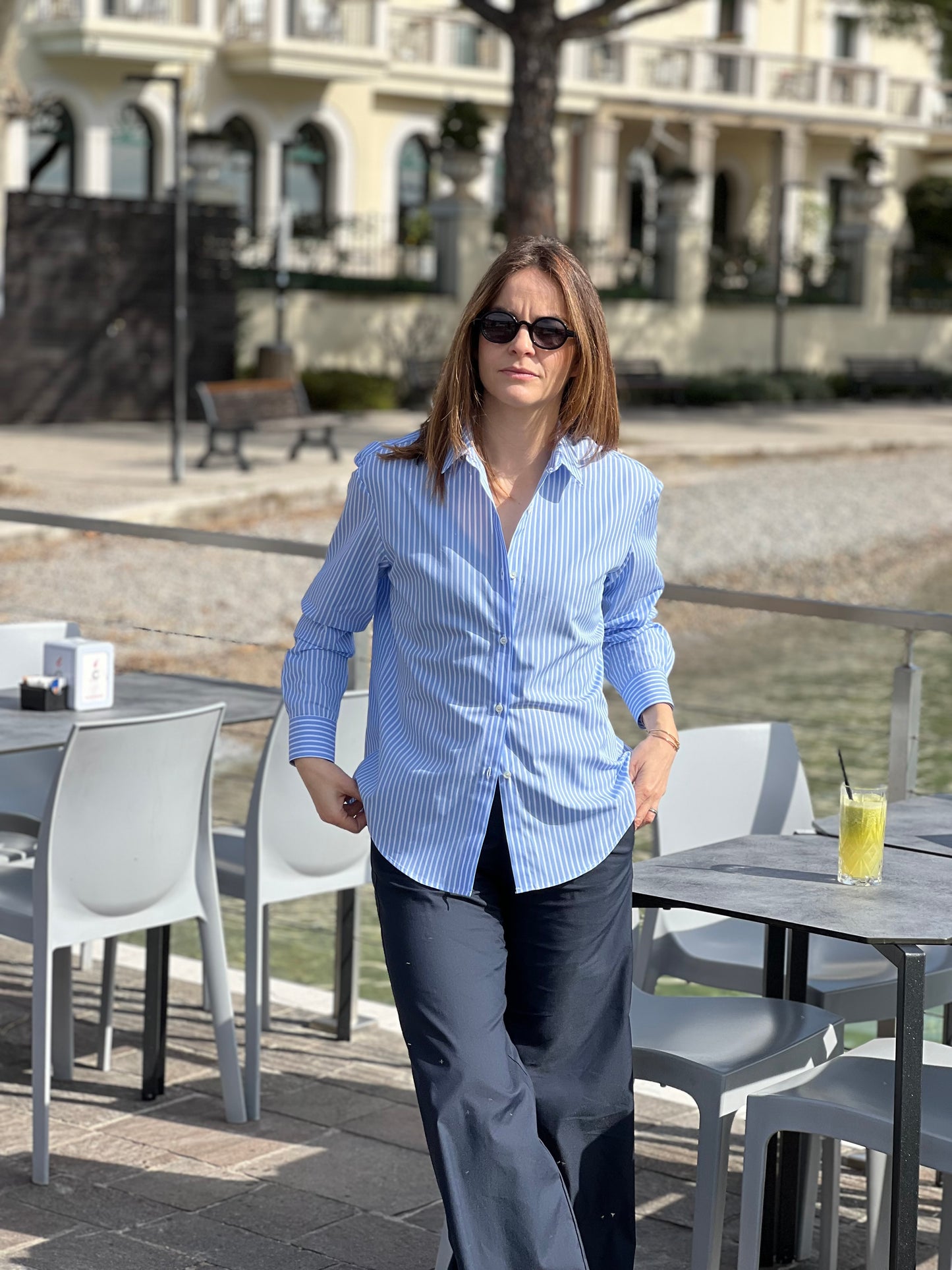 Camicia over a righe